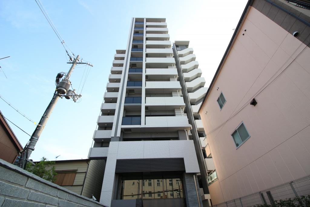 レジュールアッシュ玉造｜鶴橋駅より徒歩７分、閑静な住宅街に佇むペット可の築浅賃貸マンション♪