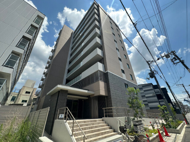 リアライズ小路駅前｜小路駅徒歩4分・南向き・ネット無料・WIC付き賃貸マンション